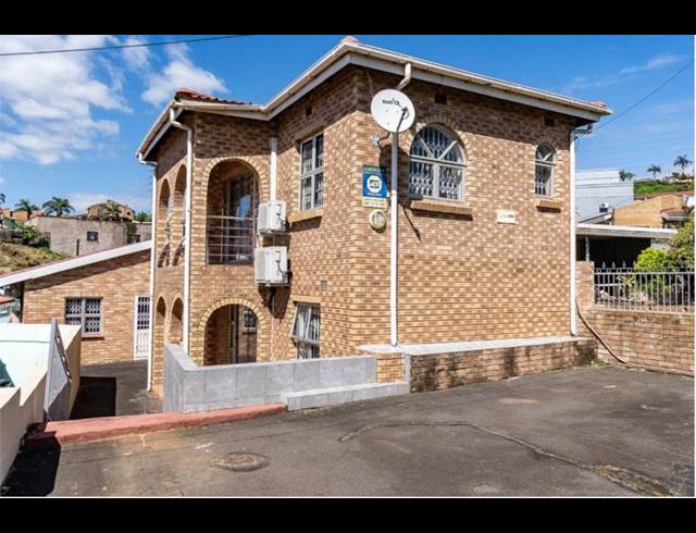 4 BEDROOM SIMPLEX FOR SALE IN LOTUS PARK